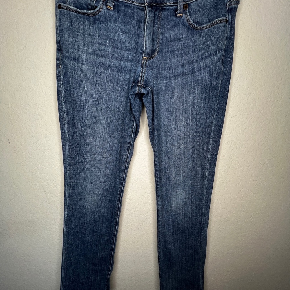 Lucky Brand Women’s Mid-Rise Straight Ankle Jeans 32in Waist Medium‎ Wash